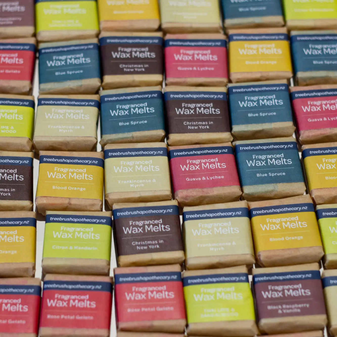 MUNTED: Fragranced Soy Wax Melt Samples, damaged packaging - Image 3